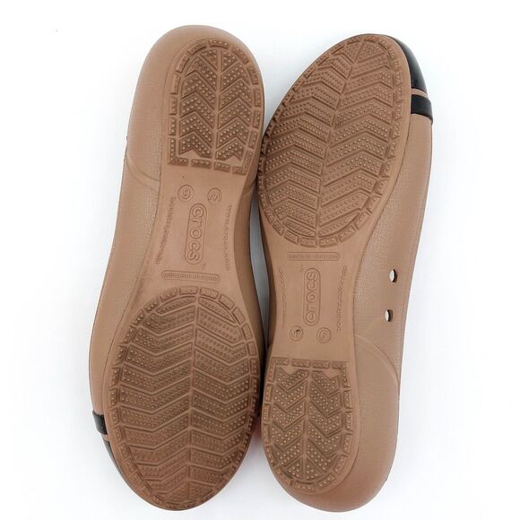 Crocs Flats Shoes Womens Sz 6 Round Toe Brown Black Colorway Cap Toe Comfort - Picture 5 of 9